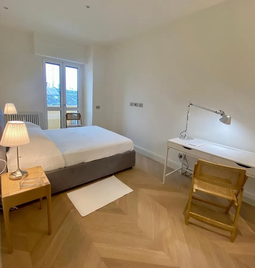 Montenapoleone - Charming Apartment Milan