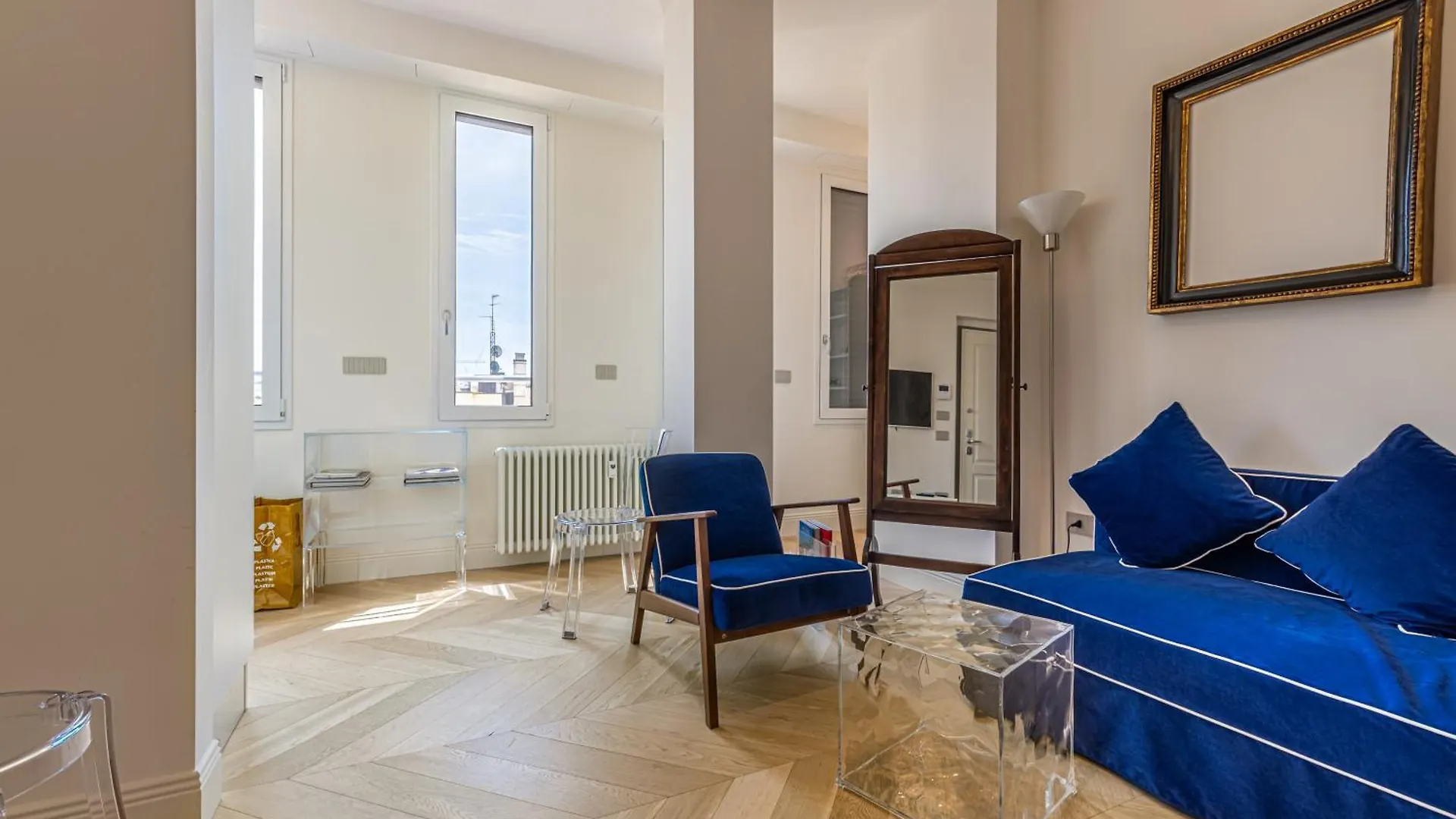 Montenapoleone - Charming Apartment Milan 0*,  Italy